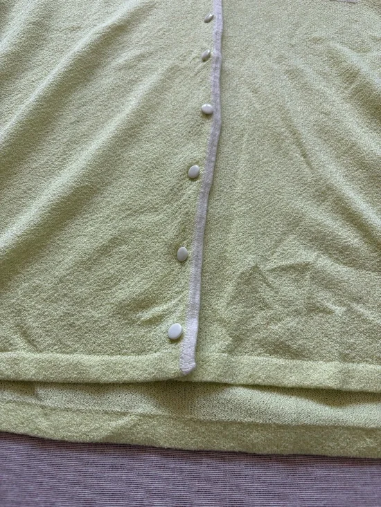 Casual Corner 90s vintage mint yellow top. - Picture 7 of 10